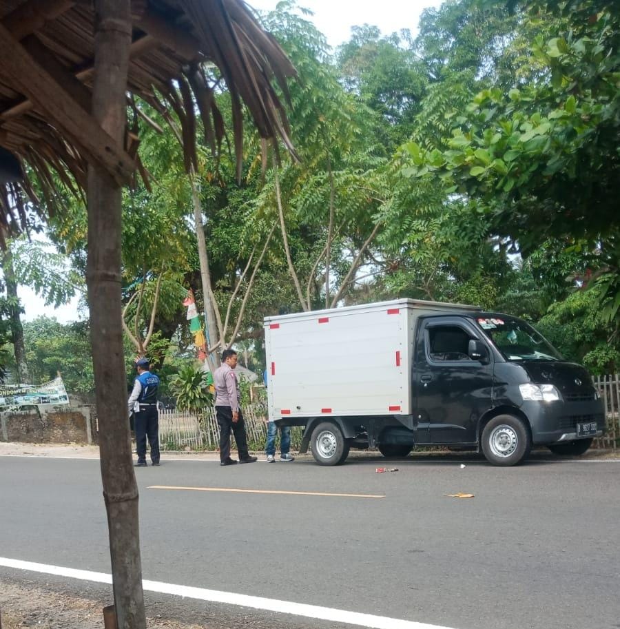 Pemeriksaan Kendaraan Umum di Terminal Carita oleh Unit Lantas Polsek Carita dan Dishub 5 IMG 20240808 WA0053