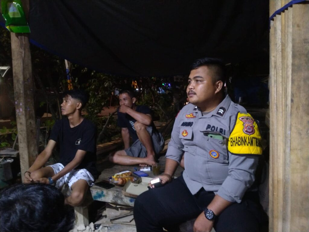 Bhabinkamtibmas Polsek Angsana Polres Pandeglang Briptu Agung Sambangi Masyarakat Desa Angsana 1 IMG 20240811 WA0020