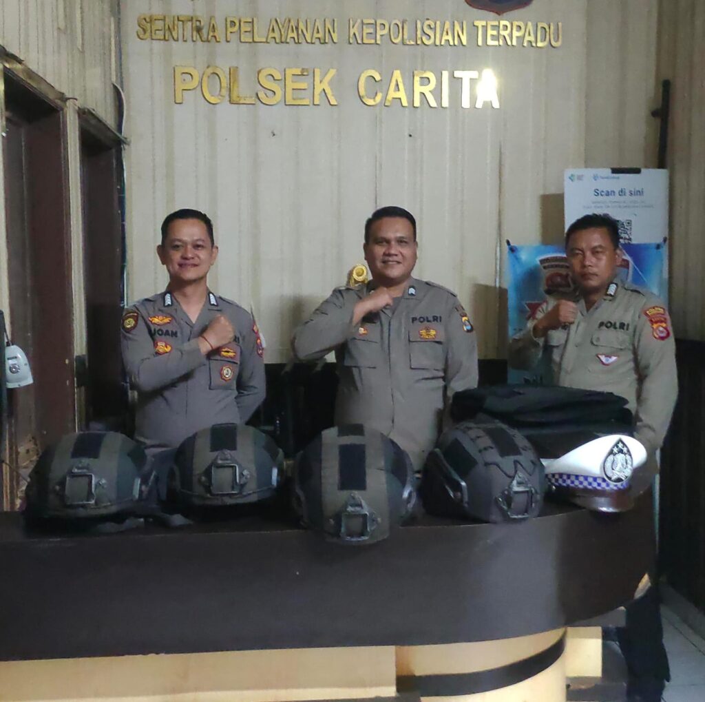 Personil Piket Polsek Carita Laksanakan Kegiatan Siaga Mako 1 WhatsApp Image 2024 08 04 at 01.29.18