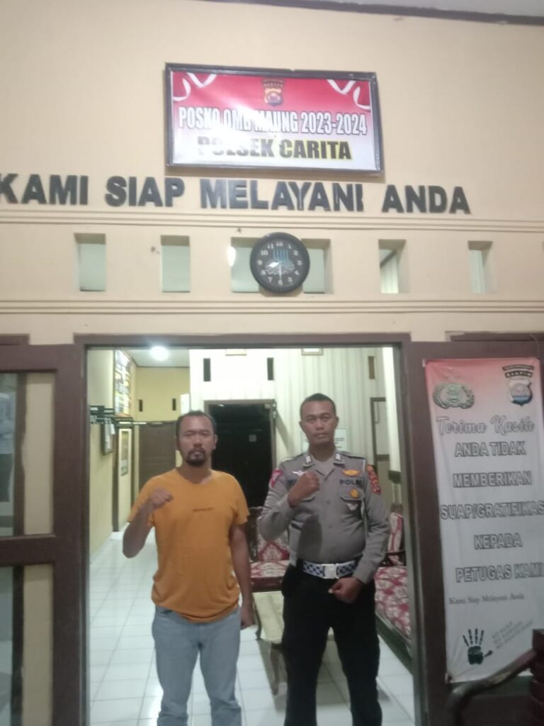 Personil Piket Polsek Carita Laksanakan Giat Siaga Mako 9 WhatsApp Image 2024 08 05 at 04.24.45