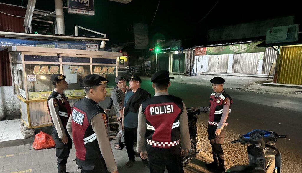 Sat Samapta Polres Pandeglang Gelar Kegiatan Dialogis di Maja 10 WhatsApp Image 2024 08 09 at 05.13.24 1