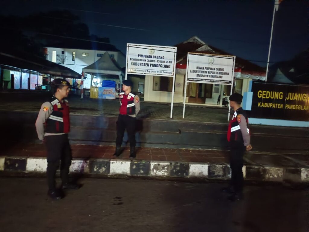 Sat Samapta Polres Pandeglang Gelar Patroli Preventif di Gedung Juang 45, Antisipasi Penyakit Masyarakat 1 WhatsApp Image 2024 08 30 at 05.14.26 1