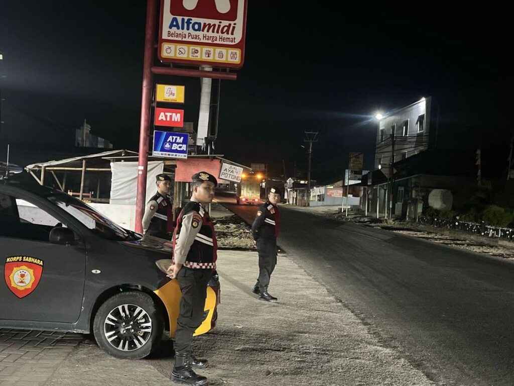 Sat Samapta Polres Pandeglang Cegah Aksi Balap Liar, Gelar Personel di Titik Rawan 3 WhatsApp Image 2024 09 10 at 07.04.02